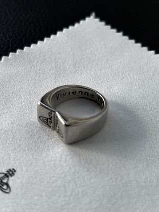Anillo Vivienne Westwood Acero Inoxidable Ajustabl
