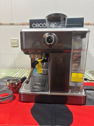 Cafetera Cecotec Barista Steel @ Grind