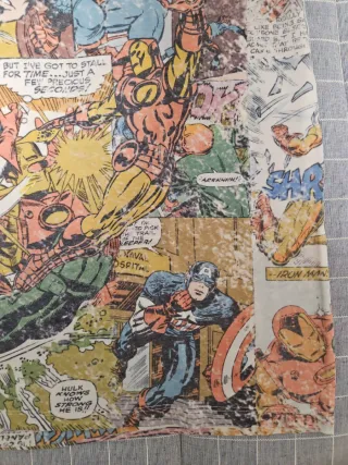 Camiseta Marvel Cómics