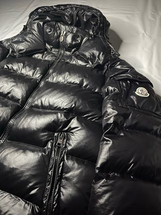 Abrigo Moncler Negro