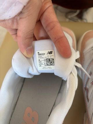 Zapatillas New Balance 550 Rosa y Blanco
