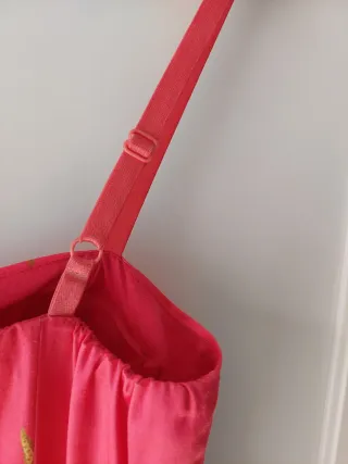 Vestido fiesta Rinascimento nuevo