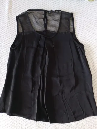 Blusa negra sin mangas Mango Talla XS