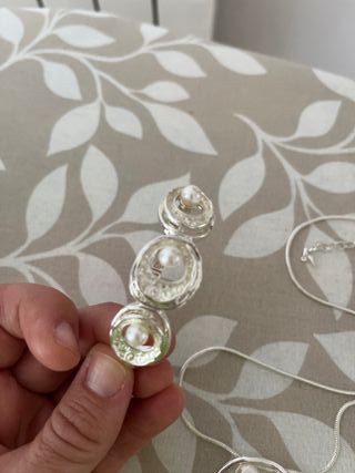 Pulsera de plata con perlas