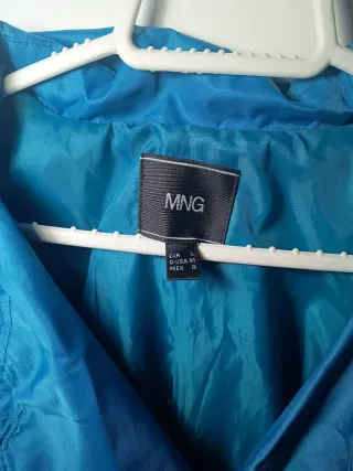 Chubasquero MNG azul