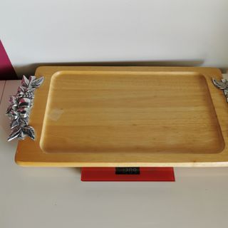 Bandeja madera y estaño decorada