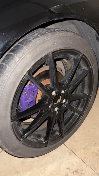 Llantas JR21. 17x7.5 , 5x100. Con neumáticos.