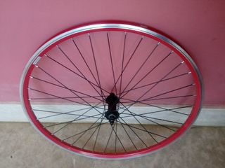rueda 26"delantera QR9 frenos V Braker,como nueva