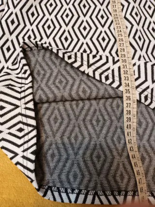 Minifalda geométrica mujer