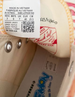 Nuevas Precio unid. Converse x Doraemon Talla 46.5