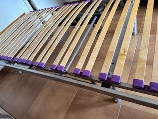 Cama articulada eléctrica con mando