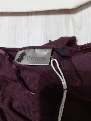 Lote Ropa: Bolso, Gorra y 2 Camisetas