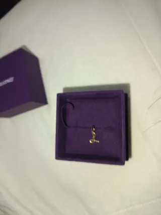 Inicial L dorado Aristocrazy