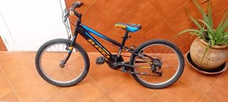 Bicicleta de Montaña B-PRO Negra y Azul