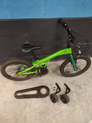 Bicicleta Monty 104 más ruedines