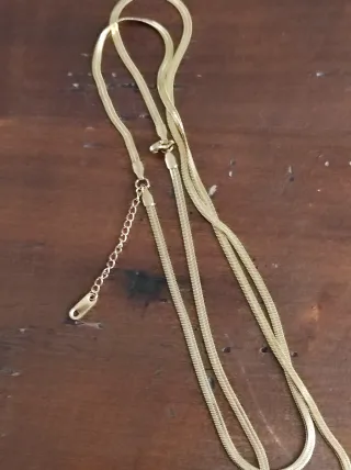 Doppia collana con pendente geometrico oro panna