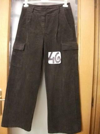 Mono tejano, pantalones cargo, falda, jersey.....