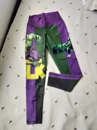 Ropa deportiva TENFIT rosa y negra