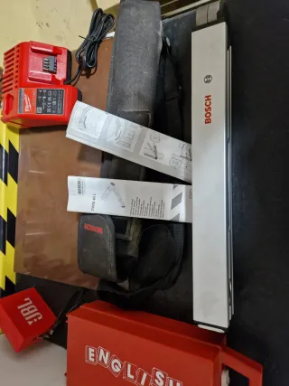 Nivel digital Bosch DWM 40L