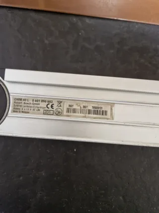 Nivel digital Bosch DWM 40L