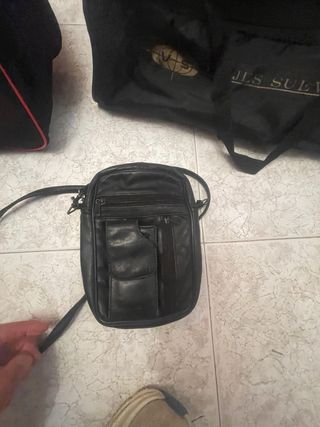 Bolsas de viaje y deporte negras