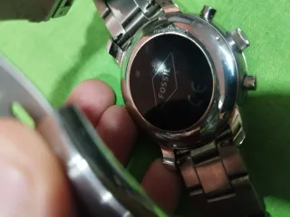 Reloj Fossil Digital con Cargador