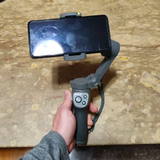 DJI Osmo Mobile 3 Gimbal