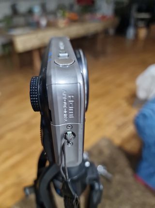 Cámara Canon PowerShot SX210 IS 14x Zoom