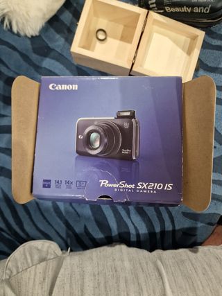 Cámara Canon PowerShot SX210 IS 14x Zoom