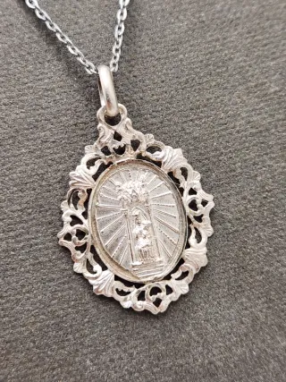 Medallón Vintage Plata Ley con Cadena