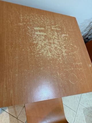 Mesa de comedor con 3 sillas