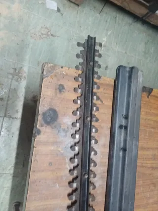 Tagliasiepi Elettrico TH 450