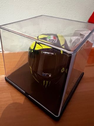 Maqueta casco Moto AGV Valentino Rossi 46