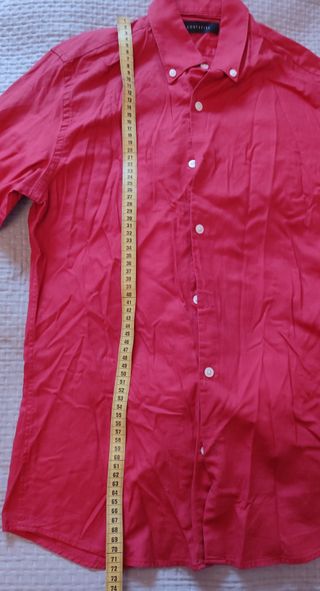 Camisa de hombre roja