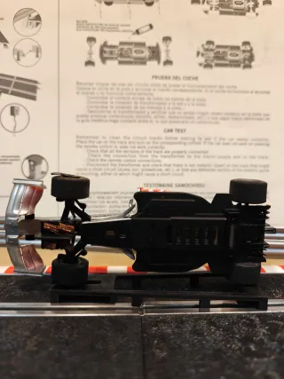 Scalextric Mercedes McLaren MP4-24