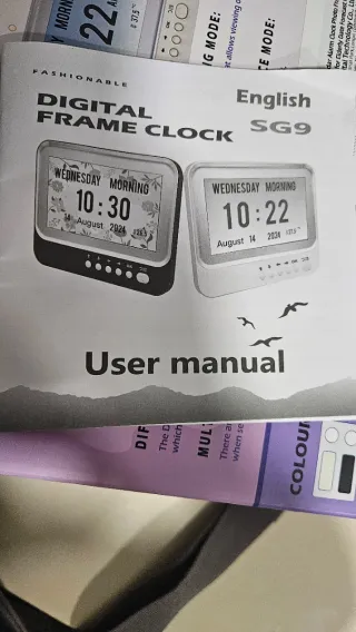 SG9 Reloj Digital Marco Minimalista