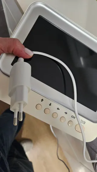 SG9 Reloj Digital Marco Minimalista