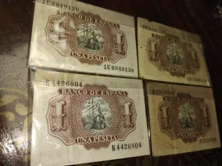 Billetes antiguos de España.