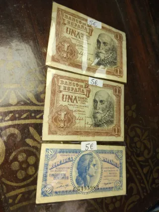 Billetes antiguos de España.