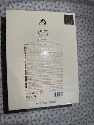 Perfume Lattafa Aféef Dorado con Adornos