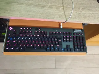 Logitech G915 X Tactile RGB – Tastiera Gaming