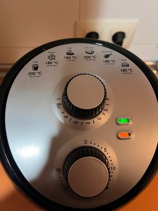 Freidora de aire Salter negra