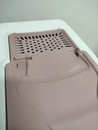 ARENERO PARA GATOS CON PUERTA