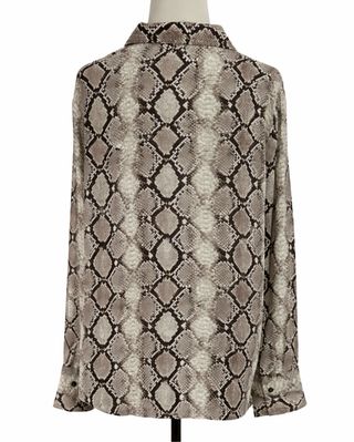 Camisa Mango Viscosa Estampado Serpiente Talla XX