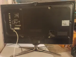 Samsung UE46ES7000 + Gafas 3D y Accesorios