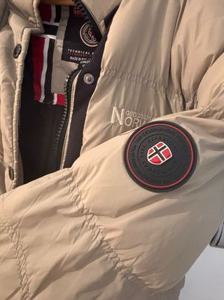 Plumífero Geographic Norway Beige