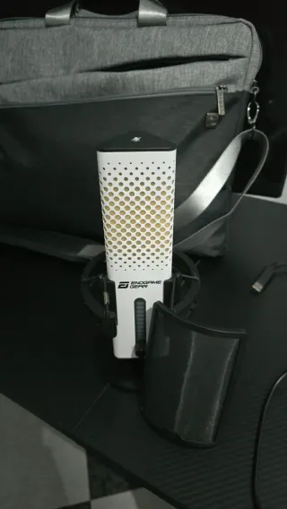 Micrófono Endgame Gear XSTRM USB - Calidad Estudio