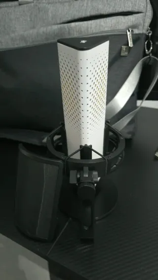 Micrófono Endgame Gear XSTRM USB - Calidad Estudio