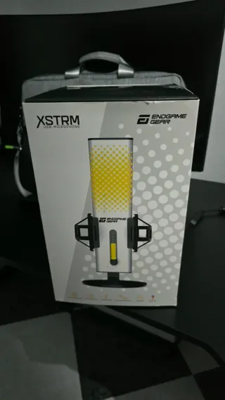 Micrófono Endgame Gear XSTRM USB - Calidad Estudio