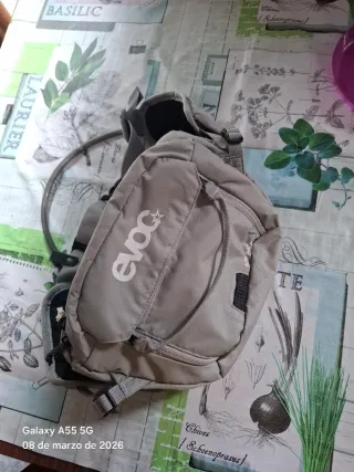 Riñonera EVOC gris
